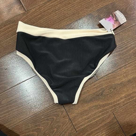 Tatum Swimwear Ribbed One Shoulder Mid-rise Bikini Black and Ivory NWT - Picture 9 of 11